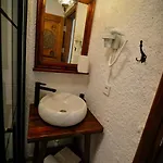 Gazde/Camere de închiriat Paribo Alacati *